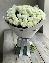 Букет 35 Белых роз в Верхоянске