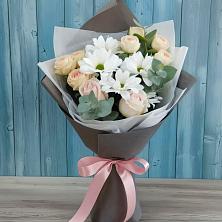 Букет цветов из:  Хризантемы и Розы в Верхоянске