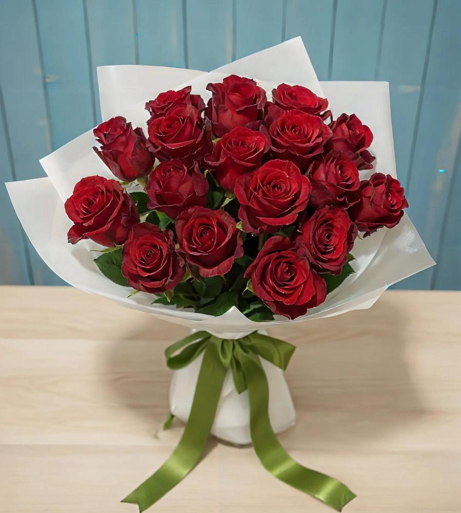 Букет Красные розы в Верхоянске