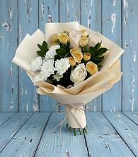 Букет цветов из:  Розы и Хризантемы в Верхоянске