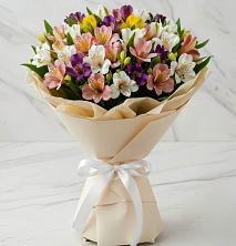Букет цветов из:  Альстромерии в Верхоянске