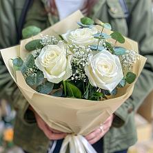 Букет цветов из:  Розы в Верхоянске