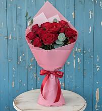 Букет цветов из:  Розы в Верхоянске