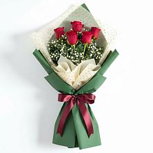 Букет цветов из:  Розы в Верхоянске