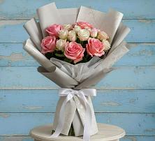 Букет цветов из:  Розы в Верхоянске